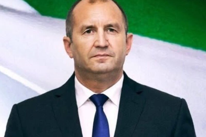 Bulgaria încetează livrarea de arme către Ucraina. Radev se aliniază cu poziția pacifistă